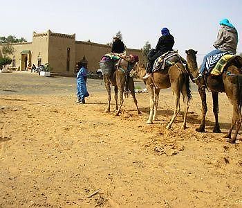 Les Pyramides Hotel Merzouga Ngoại thất bức ảnh