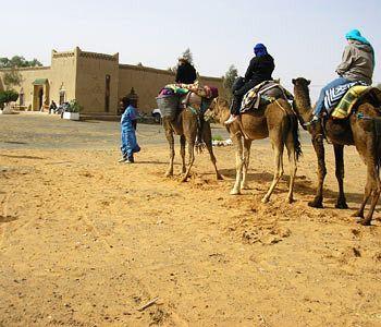 Les Pyramides Hotel Merzouga Ngoại thất bức ảnh